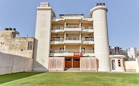 Hotel O Utsav Vatika Hotel